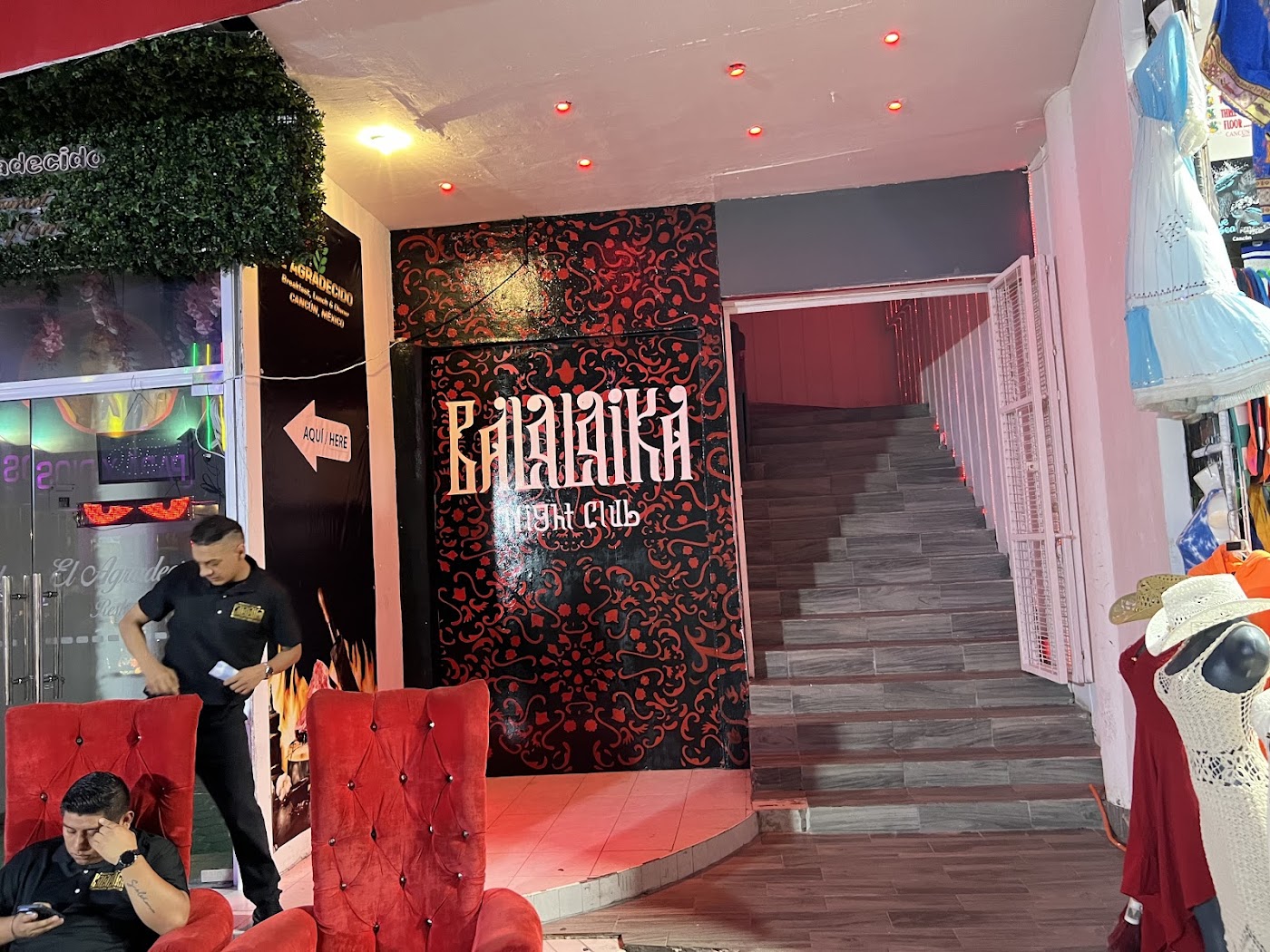 Kiss mens club