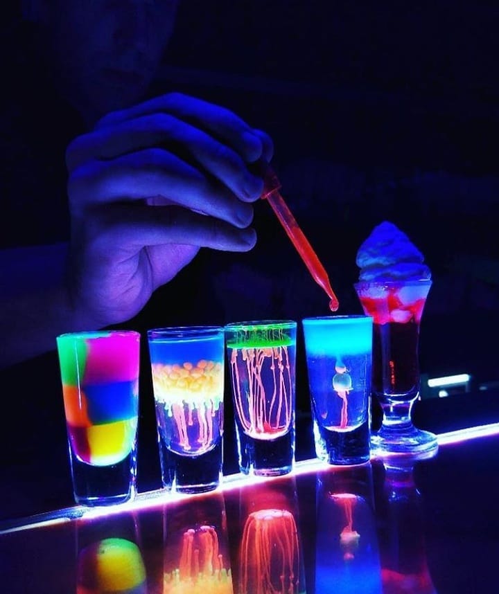 PREMIERE SPORT BAR